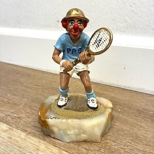 Vintage Ron Lee Signed Tennis Clown Figurine Onyx Base 6.5“

Excellent Condition
